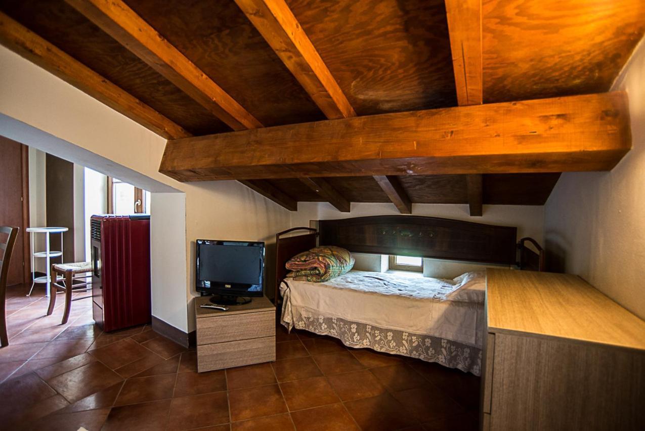 Agriturismo Il Musaccio Barga Ngoại thất bức ảnh