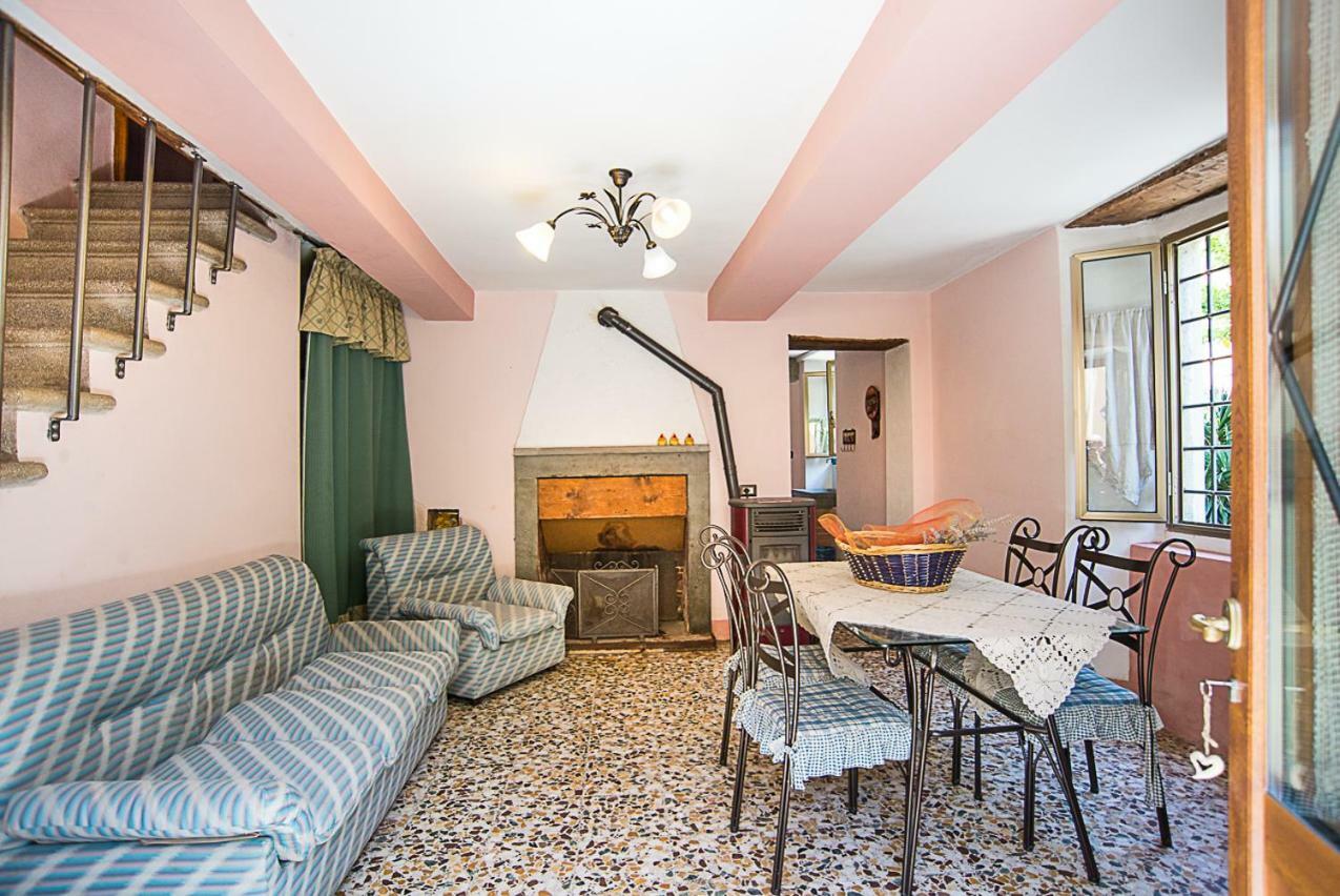 Agriturismo Il Musaccio Barga Ngoại thất bức ảnh